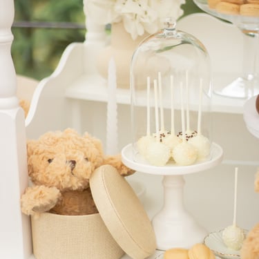 krikštynų dekoras su meškučiais desertai