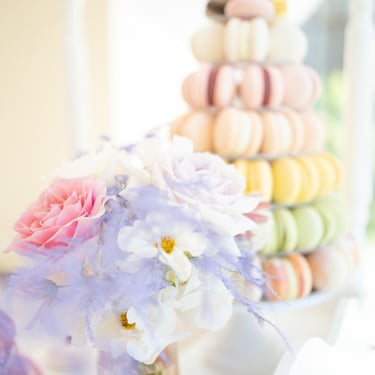 krikštynų tortas saldus stalas debesys žvaigždės