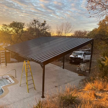 Metal Patios with Pool 