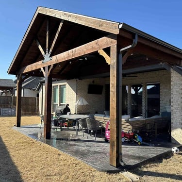 Cedar Patio with Big Beam 2