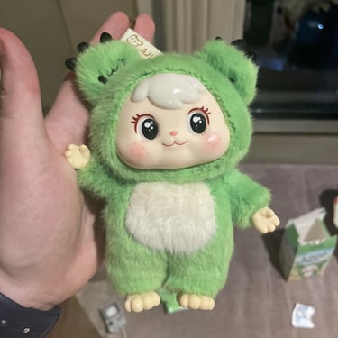 a green bear plush keyring