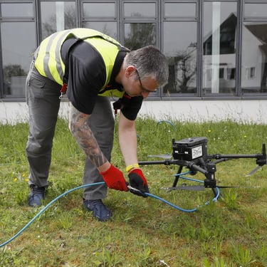 DJI Matrice 400 dronas