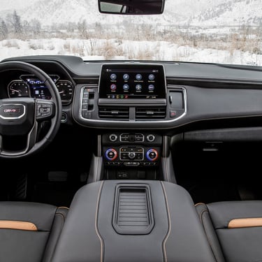 Rent a GMC with chauffeur in Dubai