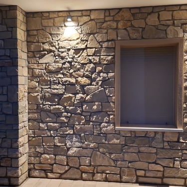 villa di lusso con rivestimenti in pietra incollata
