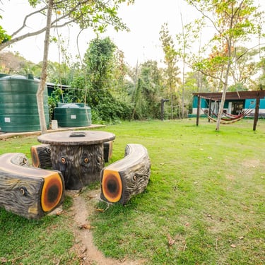 Berço Pantaneiro Lodge Common Area Bench