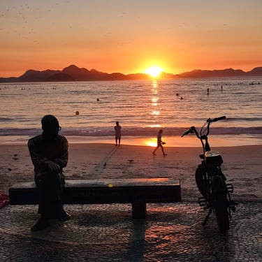 Carlos Drummond, Nascer do Sol, Copacabana, Rio de Janeiro