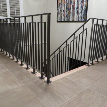 Residential handrail design done by Pengelly Iron Works