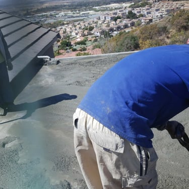 Screed laying on Flat slab roof, Safari Gardens