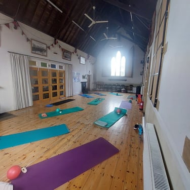 Lisa Rock Wellness March 2023 retreat in Kingsbury Episcopi Church Rooms