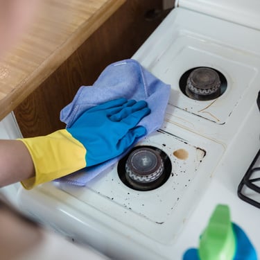 Kitchen Hob Cleaning