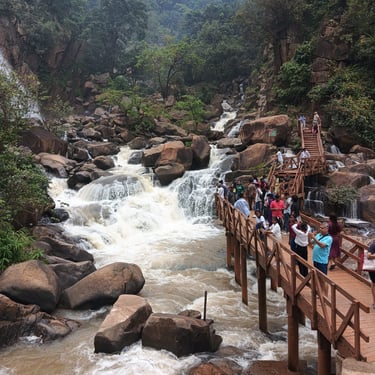 Lodh falls, taxi in Ranchi, Ranchi tour, Ranchi to Netarha