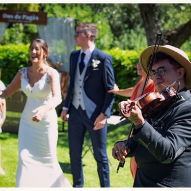 Show de violín moderno y elegante de Mauro Ruiz en eventos exclusivos, bodas y fiestas en Valencia y