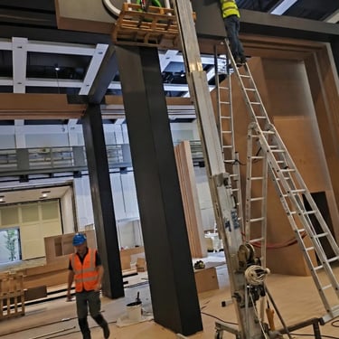 workers-setup-a-stand-at-ifa-berlin-