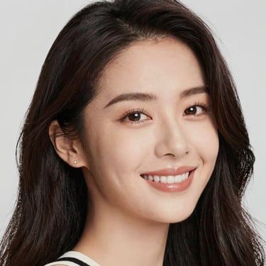 woman wearing black crew-neck shirt