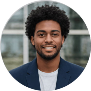 Testimonial avatar (male)