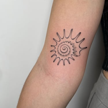 Tatouage de coquillage à Big Foot Bayonne