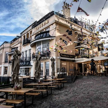 exterior of the Trafalgar Tavern Greenwich