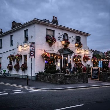The Rushmere Wimbledon exterior view