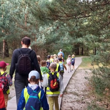 1 klasė Klaipėdos Valdorfo mokykloje - žygiai