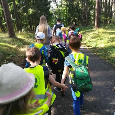 1 klasė Klaipėdos Valdorfo mokykloje - žygiai