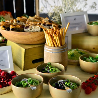 Christophe pour Monblanc Traiteur, Bordeaux, station Houmous