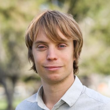 Spanish client profile photo