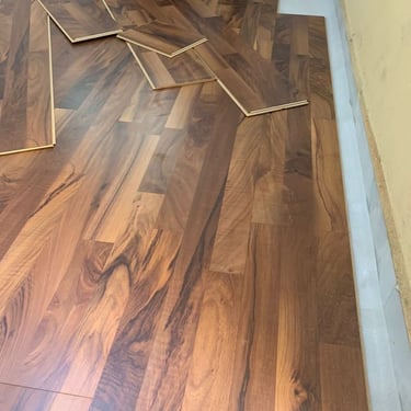 Engineered wood flooring near Prateek Fedora Abhay Khand 1, Indirapuram for premium living room and bedroom designs