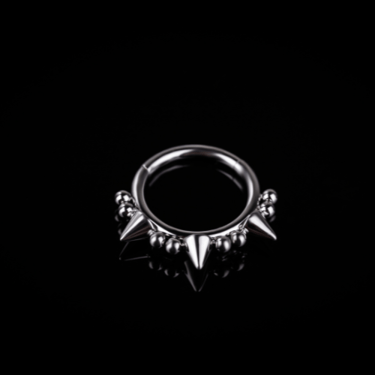 Foto van een piercing