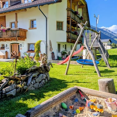 Kuhnehof auf einen Blick - Bauernhofurlaub für Paare und Familien