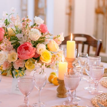 vestuvių dekoratorė floristė itališkas stalo dekoras su citrinomis Skeiville