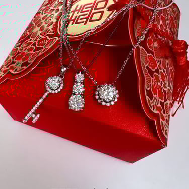 1 Carat diamond key pendant necklace