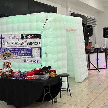 photo booth inflatable