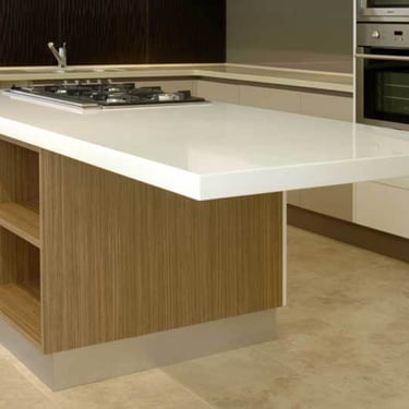 ΝΗΣΙΔΑ ΠΑΓΚΟΥ ΧΩΡΙΣ ΠΟΔΙΑ SOLID SURFACES