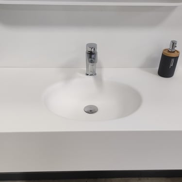 HARMONY T ΝΙΠΤΗΡΑΣ ΜΠΑΝΙΟΥ SOLID SURFACES
