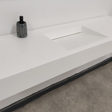 MATRIX S ΝΙΠΤΗΡΑΣ ΜΠΑΝΙΟΥ 170X50X10CM SOLID SURFACES