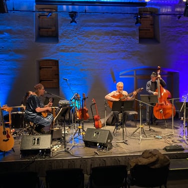 Spīķeru Koncertzāle - Laimis Rācenājs