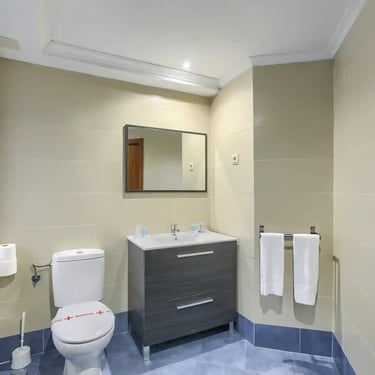 cuarto-de-baño--hotel castilla fuenlabrada