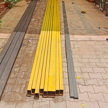 Enamel Paint: Standard, durable, and cost-effective