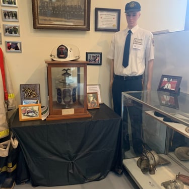 firehouse light, fireman helmet, fireman uniform