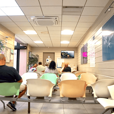 reseaux d'ecran salle d'attente médical