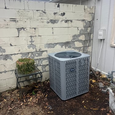 New energy-efficient condenser that was recently changed out for a home in Nashville, TN