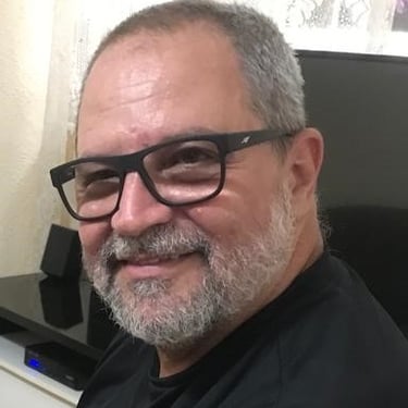 imagem do prof wanderley