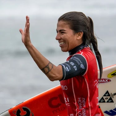 Woman Surfer Silvana Lima