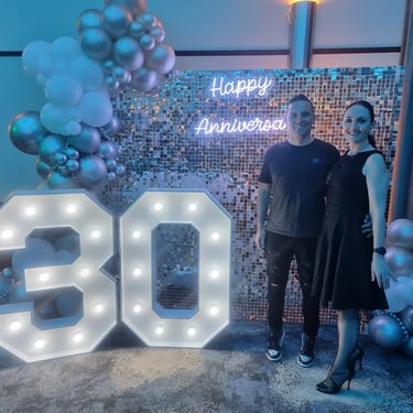 Balloon Garland glam setting the vibe at a 30th Anniversary in Loganholme, Logan - party hire by SweetAz Co.