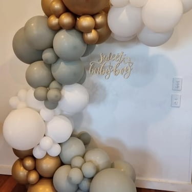 Balloon Garland setup for a Party Time in Wellingtonpoint, Redlands - party hire by SweetAz Co.