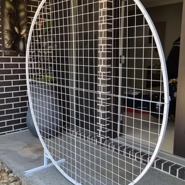 Circle Backdrop hire for a 18th Birthday in Shailerpark, Logan - party hire by SweetAz Co.