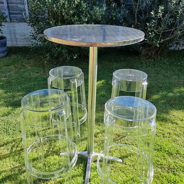 Dry Bar with ghost stools at a House Party in Redlandbay, Redlands - party hire by SweetAz Co.