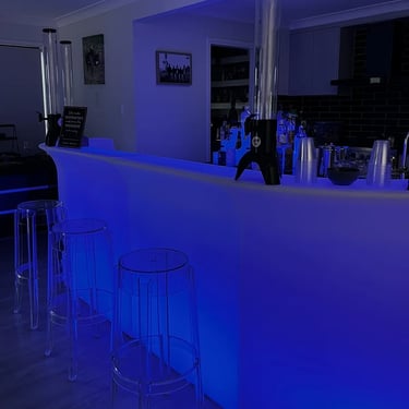 Glow Bar testing before the start of a 21st Event in Redlandbay, Redlands - party hire by SweetAz Co.
