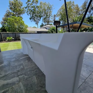 Glow Bar clean and ready for guests of a Christmas Celebration in Ormiston, Redlands - party hire by SweetAz Co.