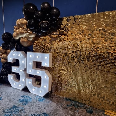 Lightup Number setting the scene at a 35th Corporate Celebration in Manly, Brisbane - party hire by SweetAz Co.